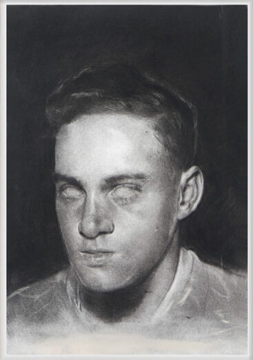 Pedro Pascoinho, SIGHTLESS, 2022, carvão sobre papel fabriano, 42x29,7 cm