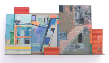 André Silva, Estado de pânico 6, Ecos do passado, 2022-25, técnica misra sobre tela e prateleira de aço inox, dimen variaveis BD