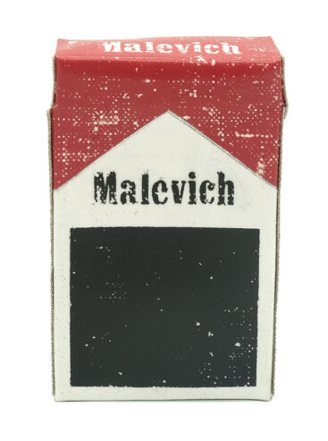 André Silva, Malevich 7, 2023, tinta acrílica em tela de linho, 9x5,6x2,5 cm BD