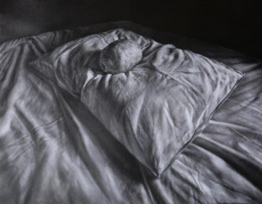 Jorge Abade, Cama de amargura e boa sorte, 2026, carvão e grafite em papel 300g, 50x65 cm BD